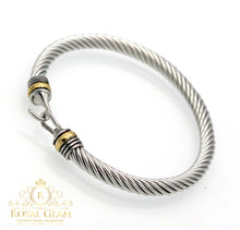 Load image into Gallery viewer, Vintage &quot;Italy&quot; Clasp  Cable Bracelet