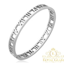 Load image into Gallery viewer, Roman Numeral Hollow Bracelet